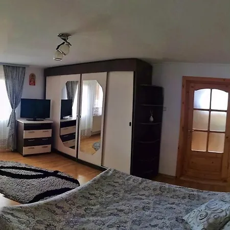 Casa Lacry Mînăstirea Humorului